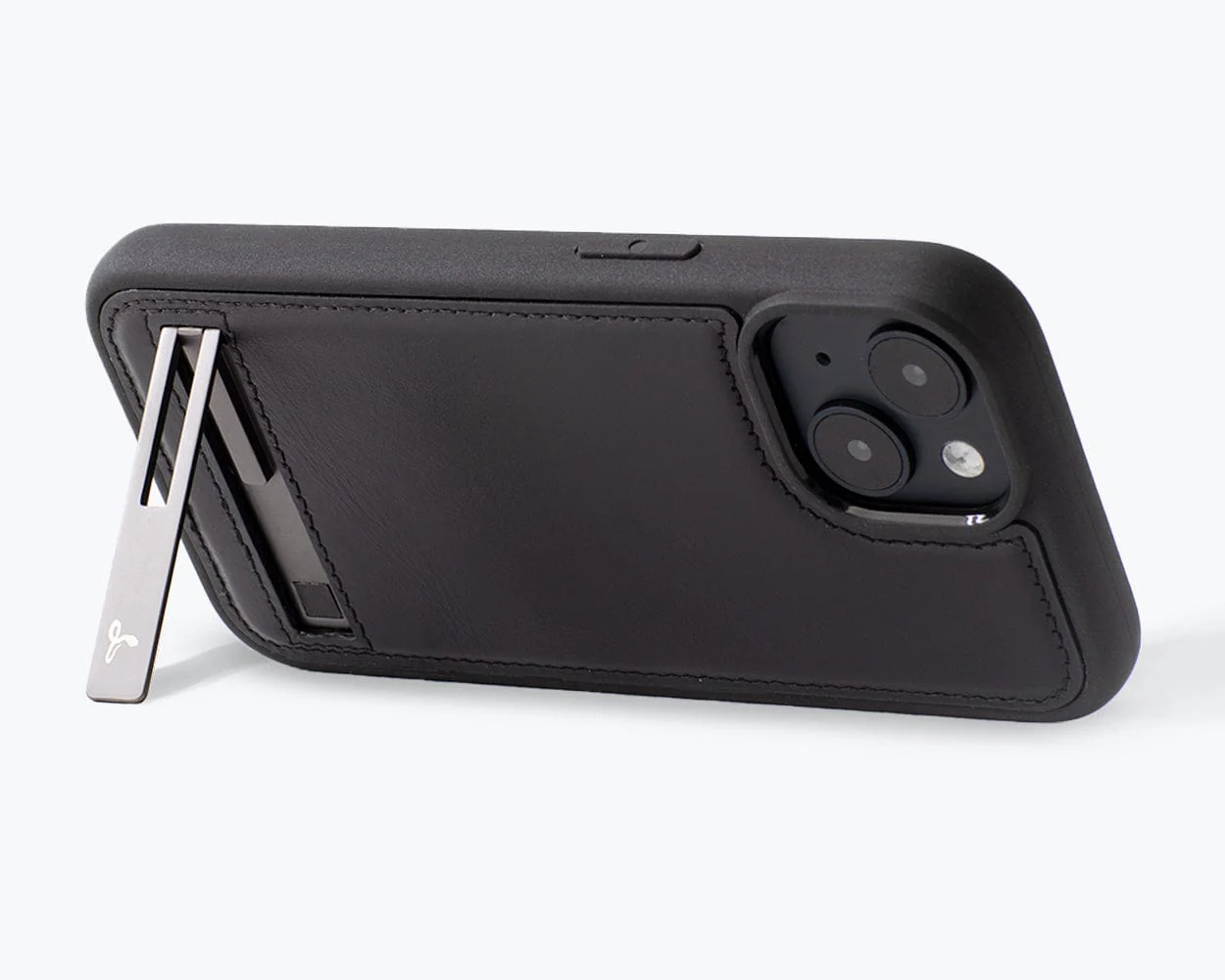 Apple iPhone 15 - Metro Leather Phone Case - Image 24