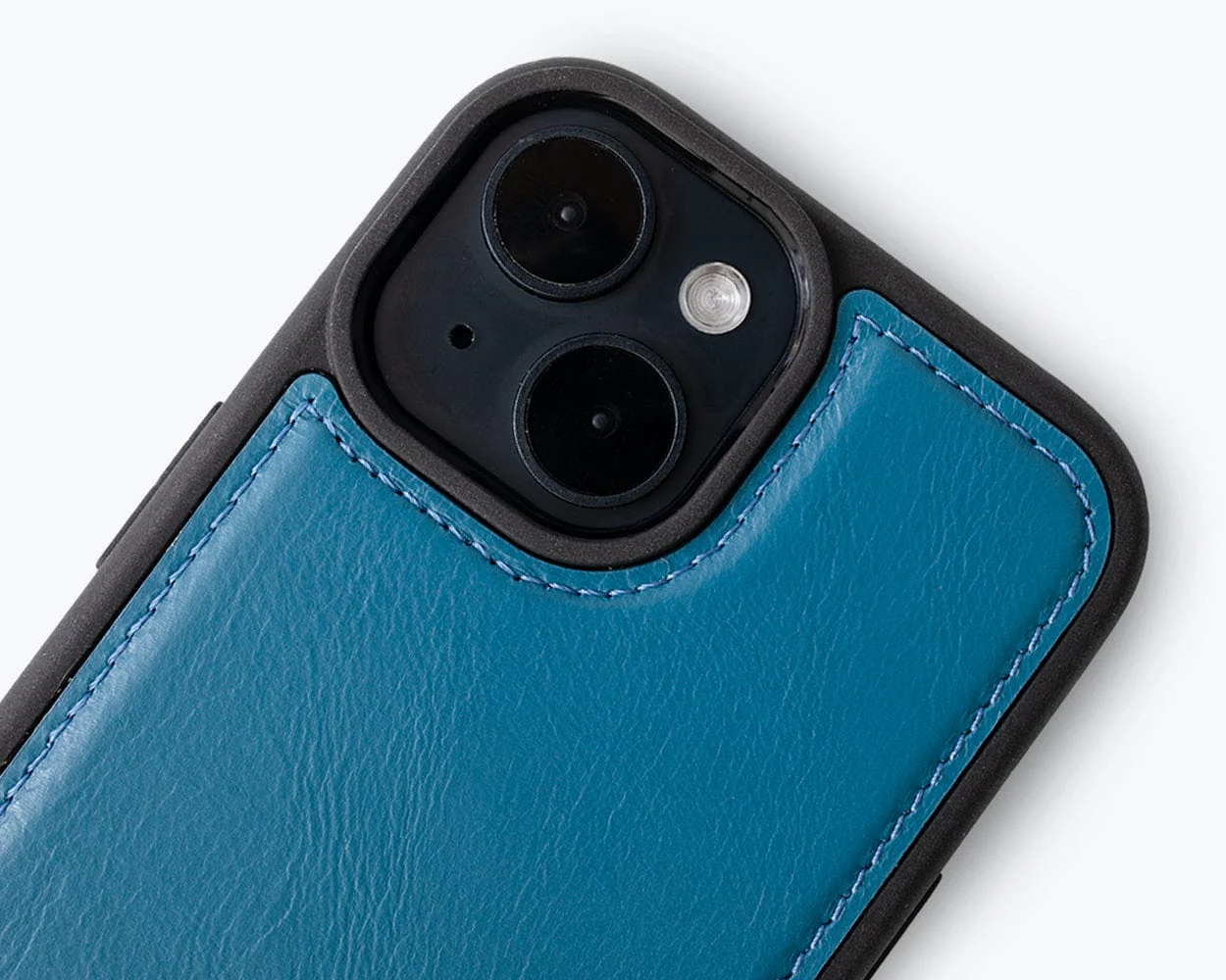 Apple iPhone 15 - Metro Leather Phone Case - Image 29